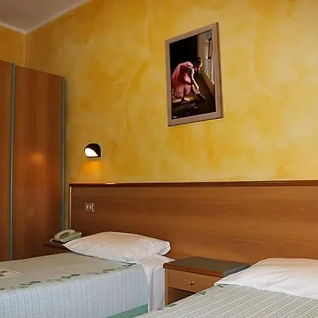 Napoleone Hotel 2*